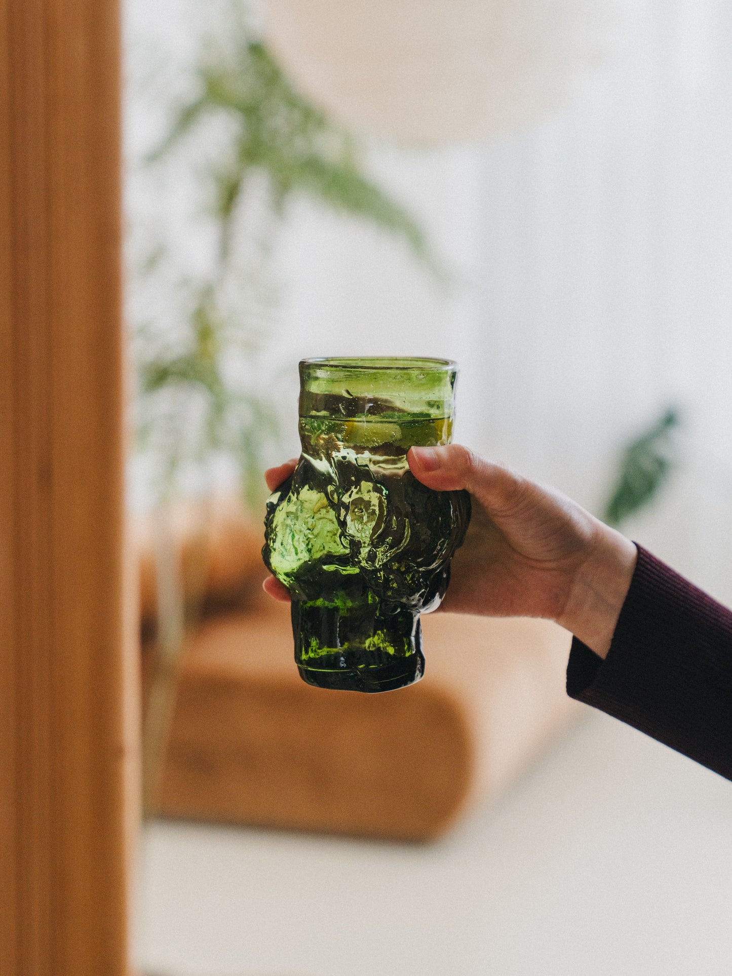 僧侶頭像手工玻璃杯|煙燻綠